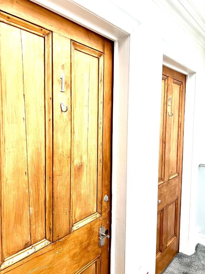 Bythesea Guest House Ер Екстер'єр фото