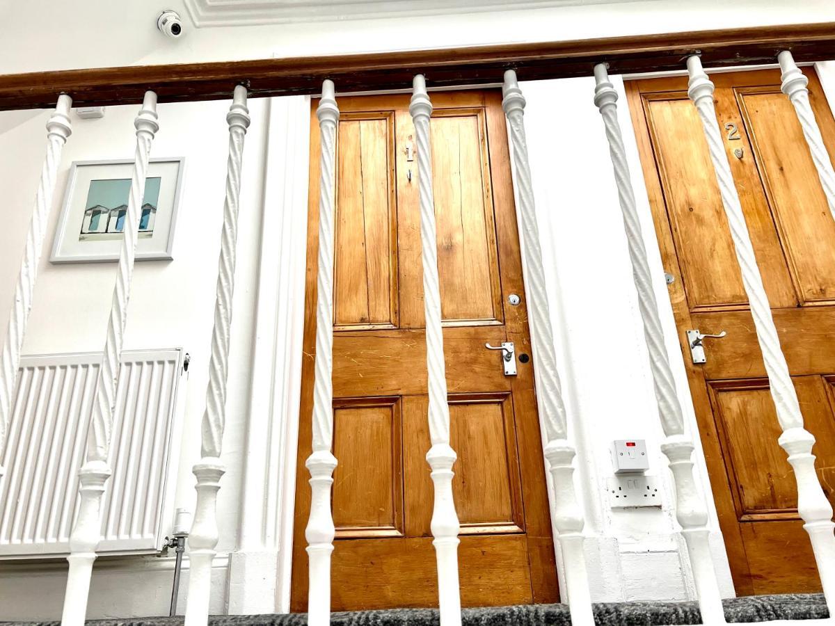 Bythesea Guest House Ер Екстер'єр фото